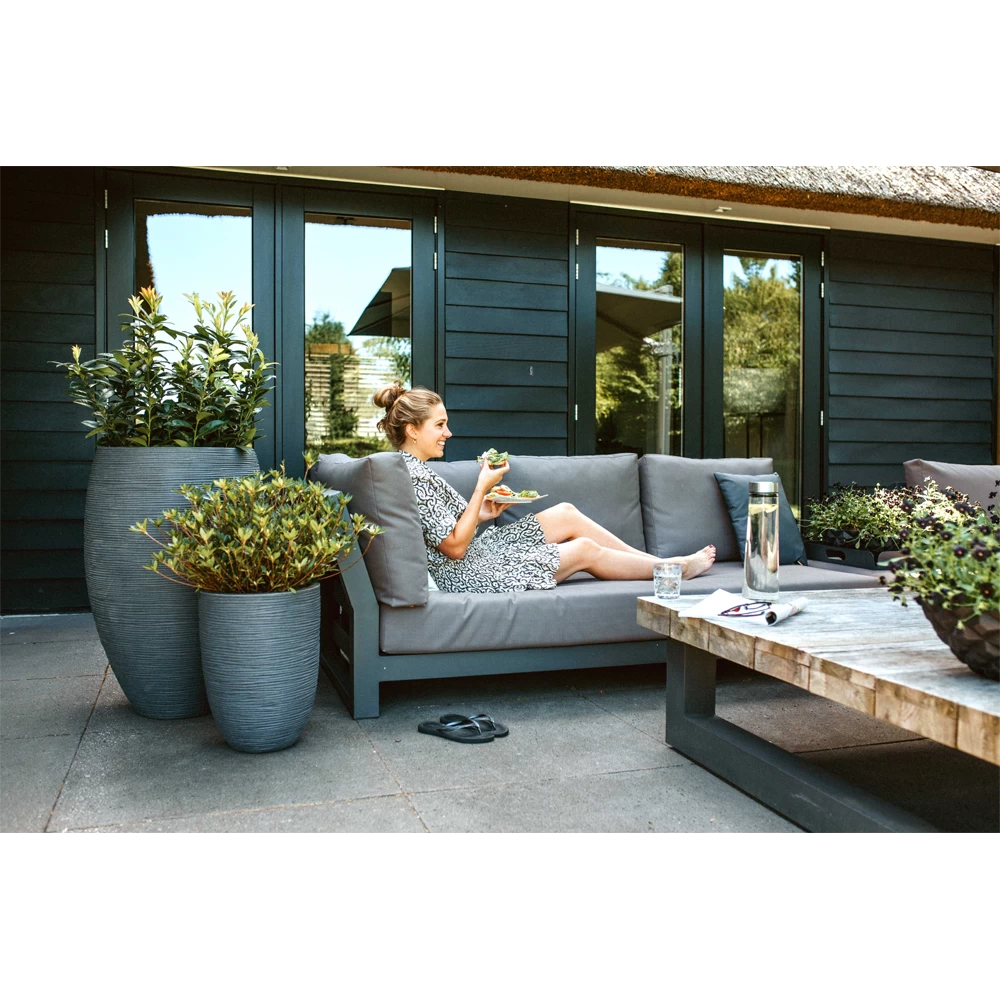 Capi Bloempot Hoog Nature Elegant Deluxe Rib NL - D45 X H72cm - Donkergrijs 2 Capi Bloempot Hoog Nature Elegant Deluxe Rib NL - D45 X H72cm - Donkergrijs - Afbeelding 2