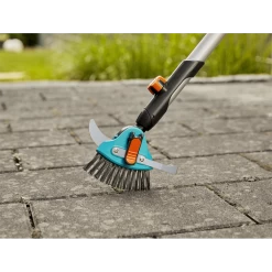 Combisysteem 3in1 Voegenkrabber/borstel - 9cm - Gardena -Tuin Verkoop combisysteem 3in1 voegenkrabber borstel 9cm gardena 3 4